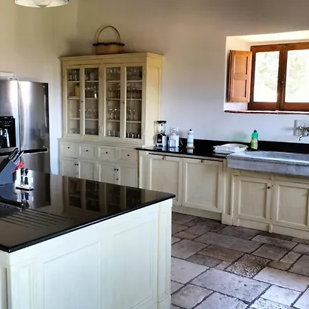 Palazzo Prugnoli, Monte Santa Maria Tiberina, 8 Bedroom With Private Pool & Superb Views Villa