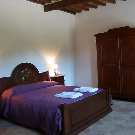 Palazzo Prugnoli, Monte Santa Maria Tiberina, 8 Bedroom With Private Pool & Superb Views *