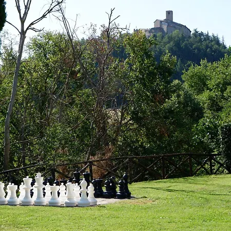 Palazzo Prugnoli, Monte Santa Maria Tiberina, 8 Bedroom With Private Pool & Superb Views *